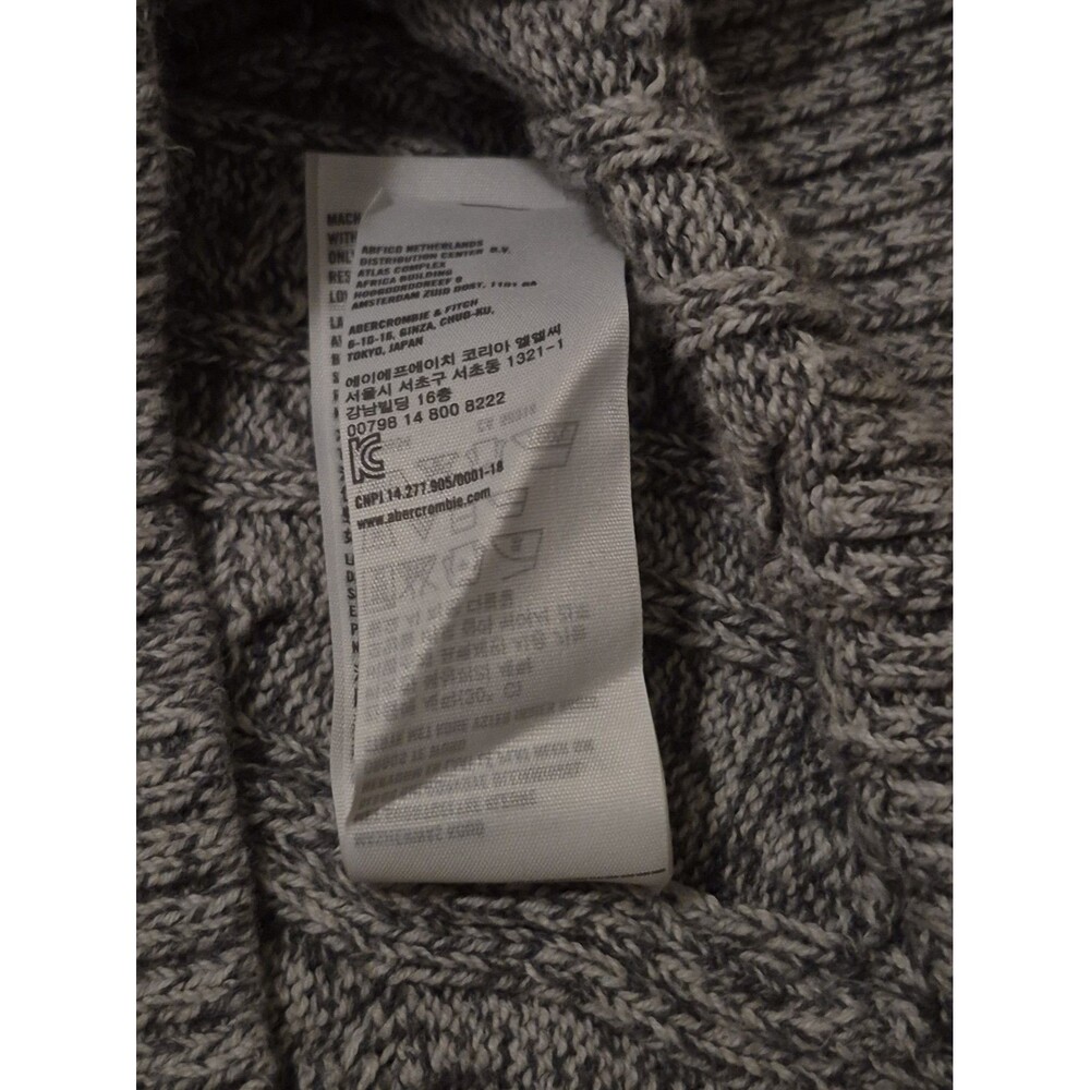 Abercrombie Fitch Women’s Y2K Chunky Knit Muscle Sweater Sz M Gray Logo - Picture 8 of 8